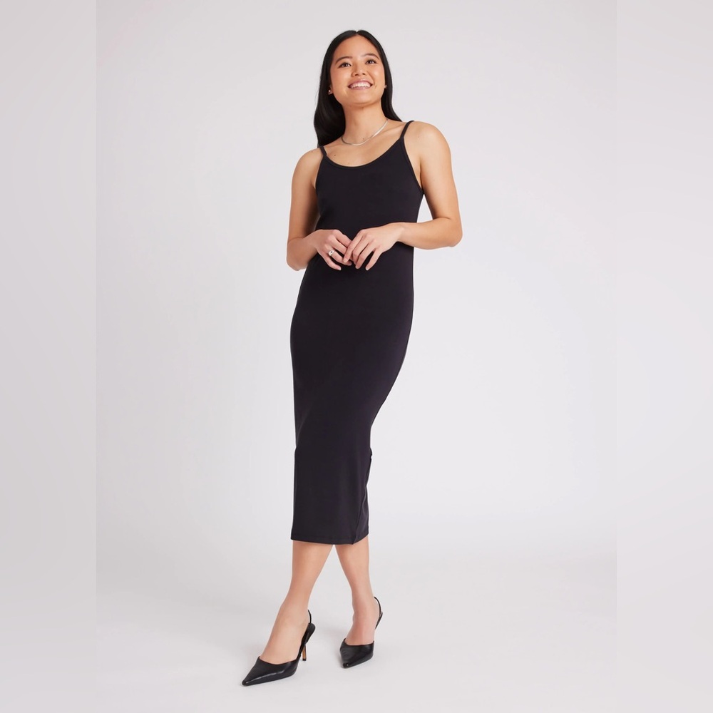 Kit and Ace 🇨🇦 Banyan Ribbed Black Dress
